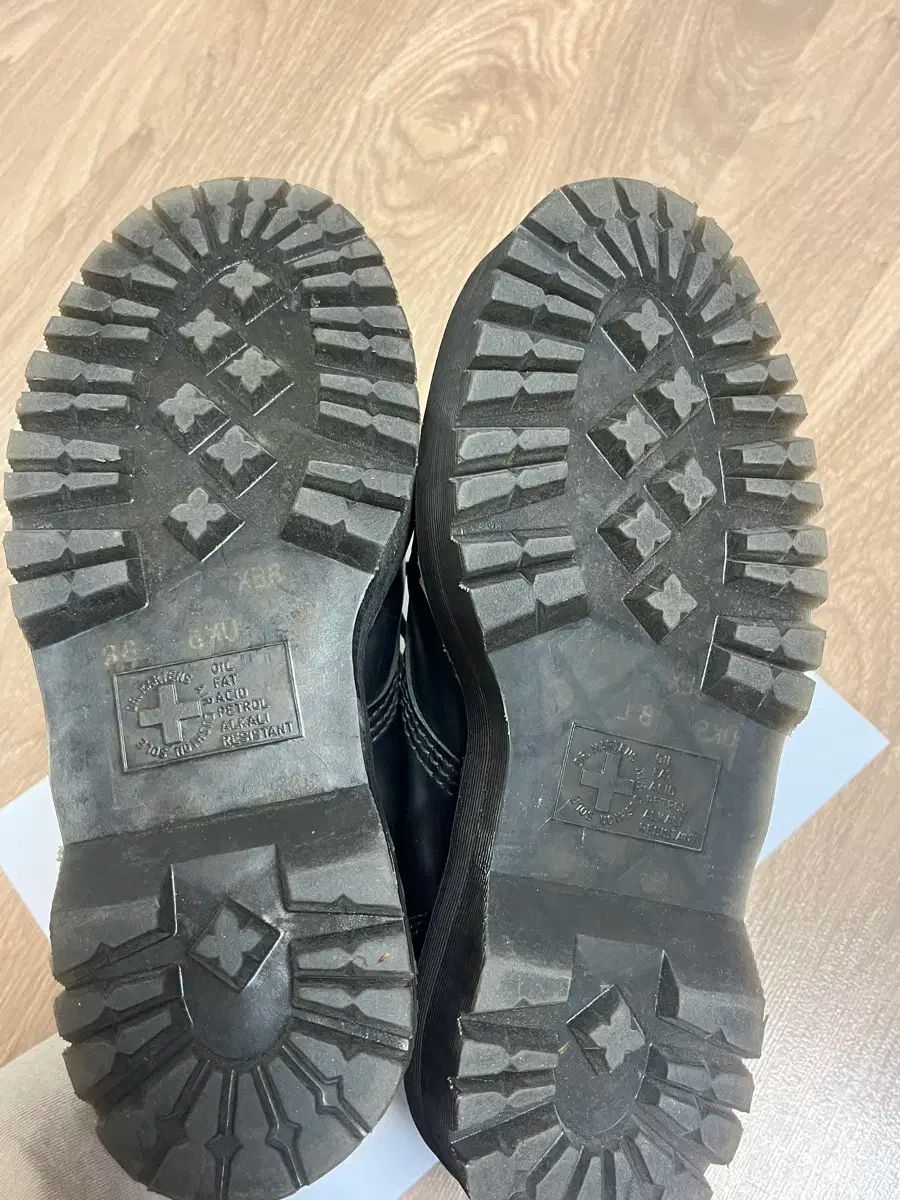  DR. MARTENS ドクターマーチン 8053 クアッド uk 5 その他 靴