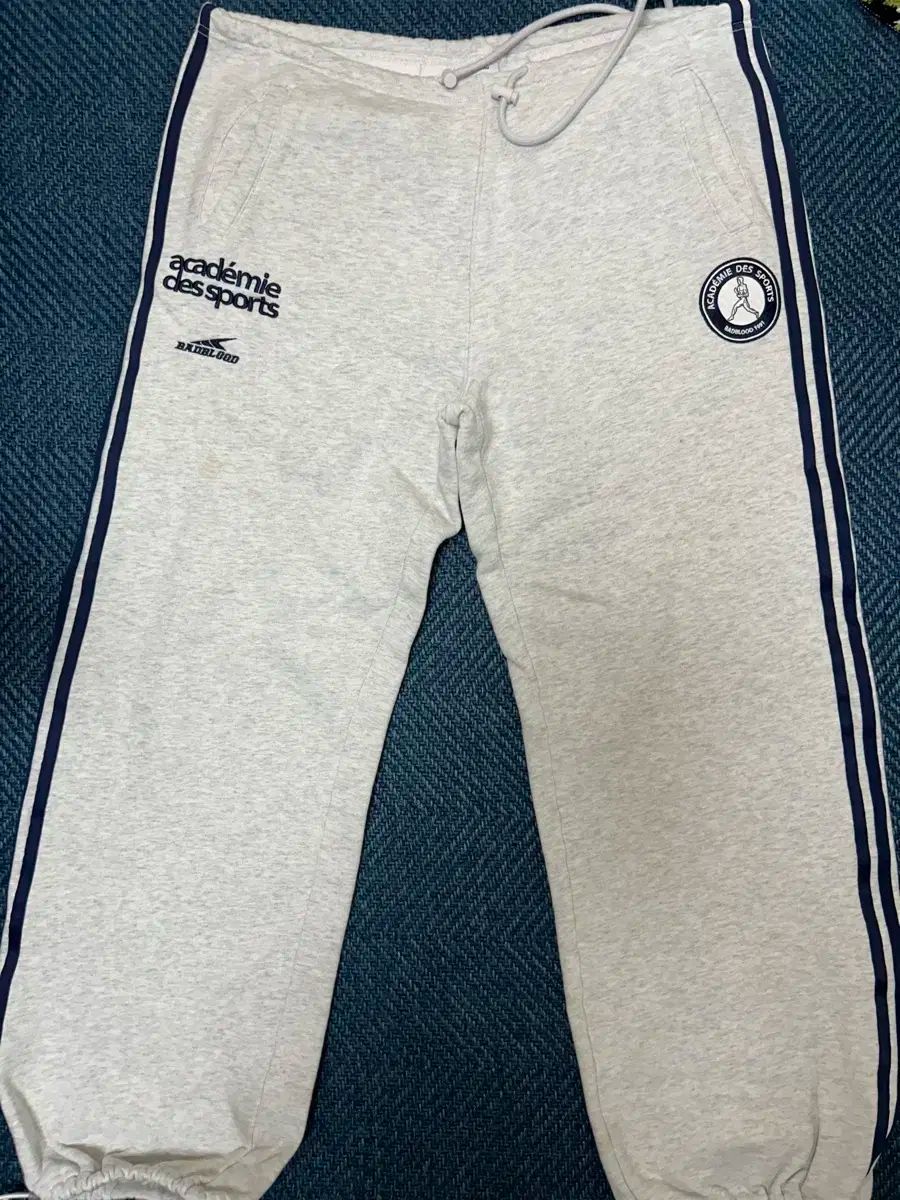 ベッドブラー トレーニングウェア セットアップ