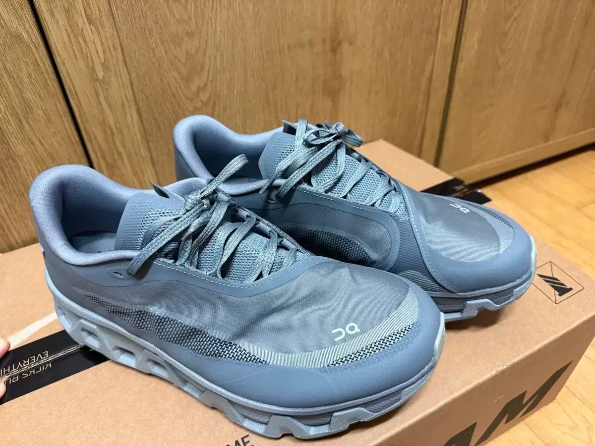 単ランニングXポスト アーカイブ ファクション PAf クラウドMONSTER 290 クリーム