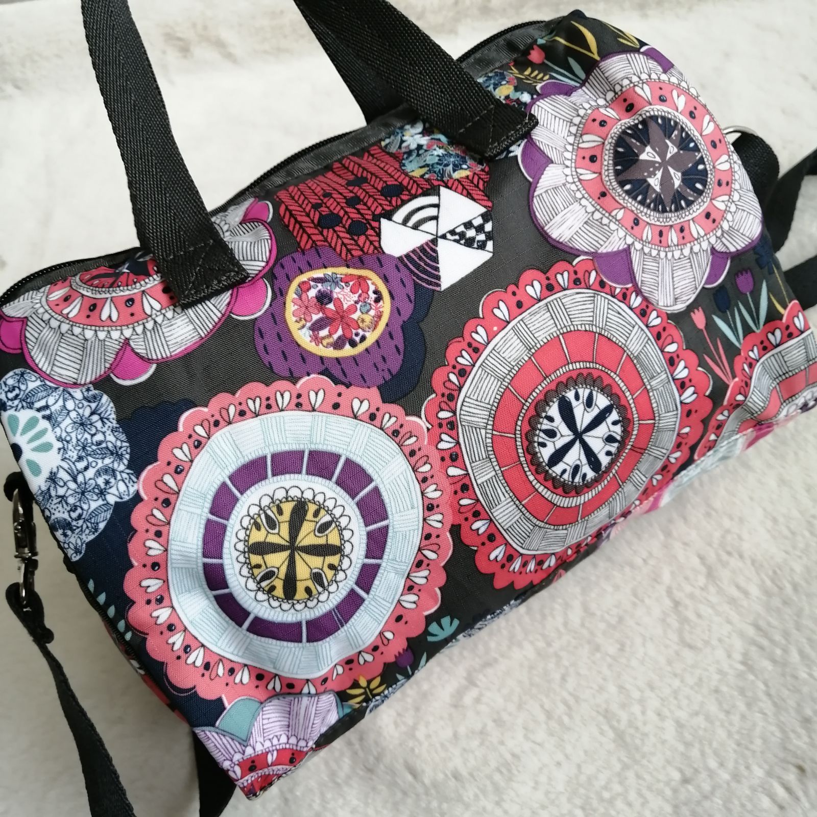 美品☆レスポートサック ショルダーバッグ ミニボストン 花柄 ナイロン