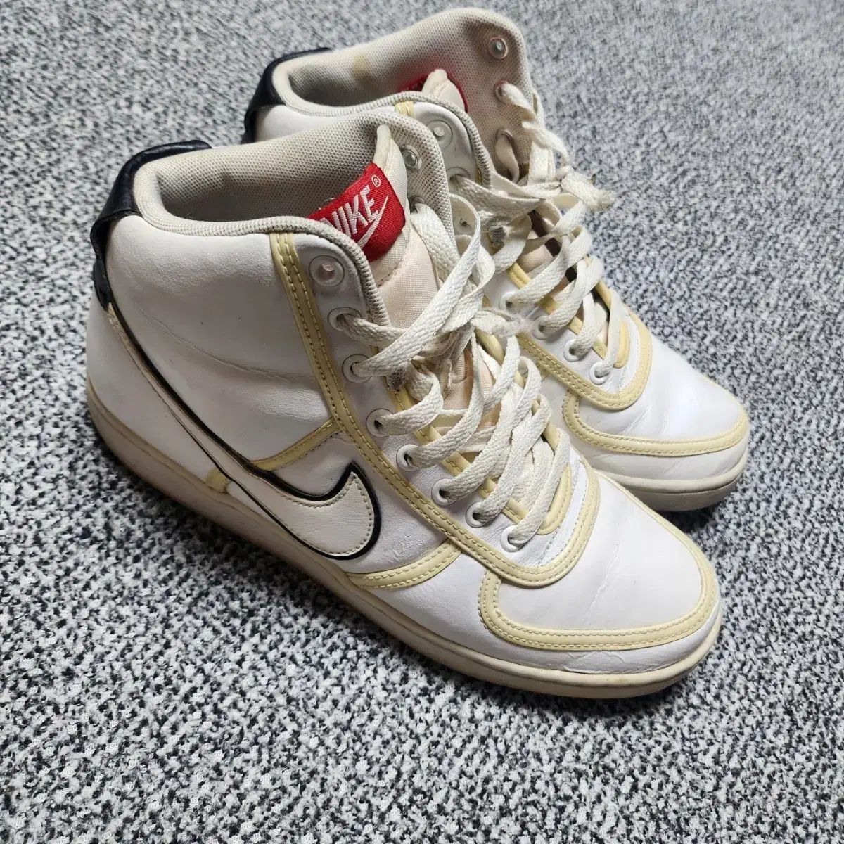 【赤字超特価，新作登場】 270 NIKE コート ビジョン ハイトップ シューズ(男性用)