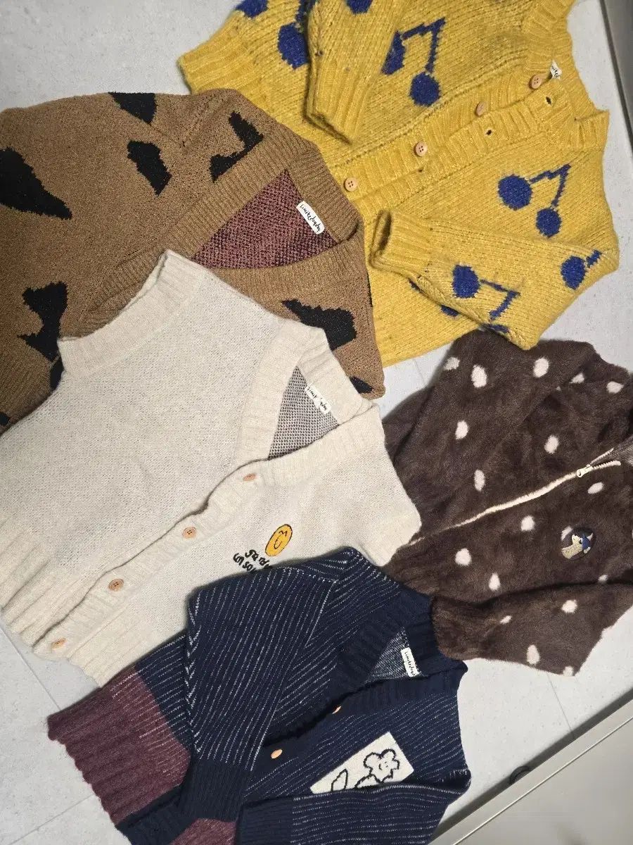 リミテドゥドゥ カーディガン m まとめ