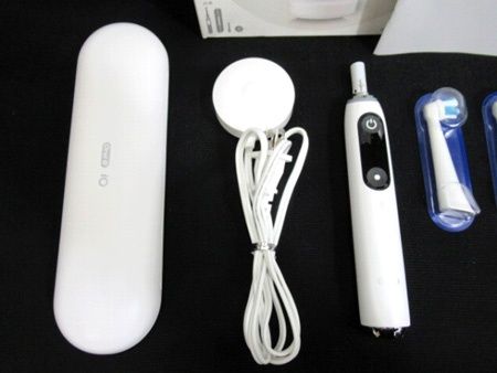ブラウン Braun オーラルB iO 9 ホワイトアラバスター プロフェッショナル 電動歯ブラシ 2019年製