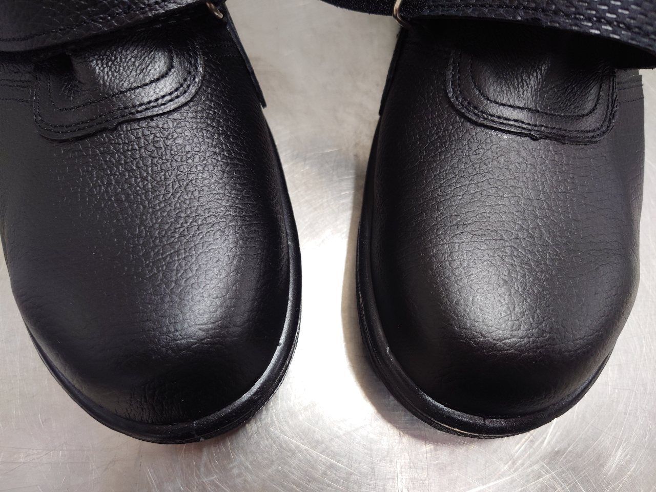 合成ゴム2層底安全靴