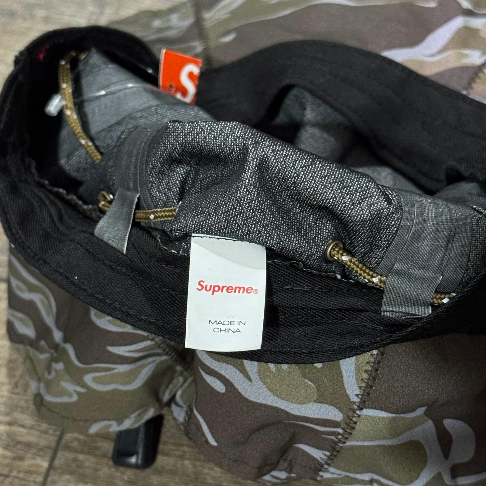 国内正規 参考上代11000円 未使用 Supreme 22AW Tiger Camo Reflective