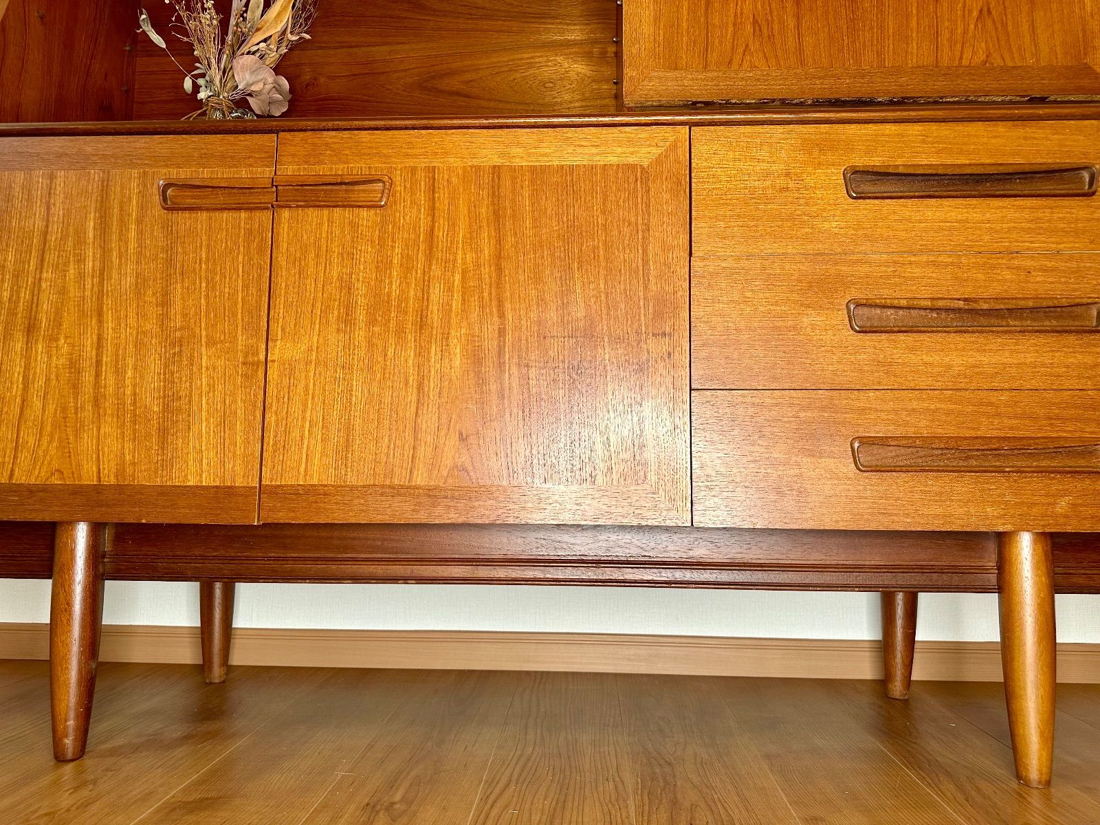 イギリス ヴィンテージ サイドボード ミッドセンチュリー アンティーク