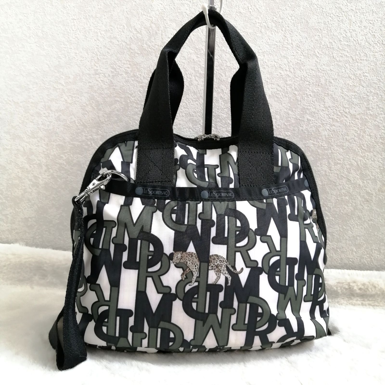レスポートサック メゾンドリーファーコラボ ショルダーバッグ ハンドバッグ トートバッグ ロゴ 2way タイガー ブラック LeSportsac 梨花 アニマル レオパード 総柄 ドーム型 軽量