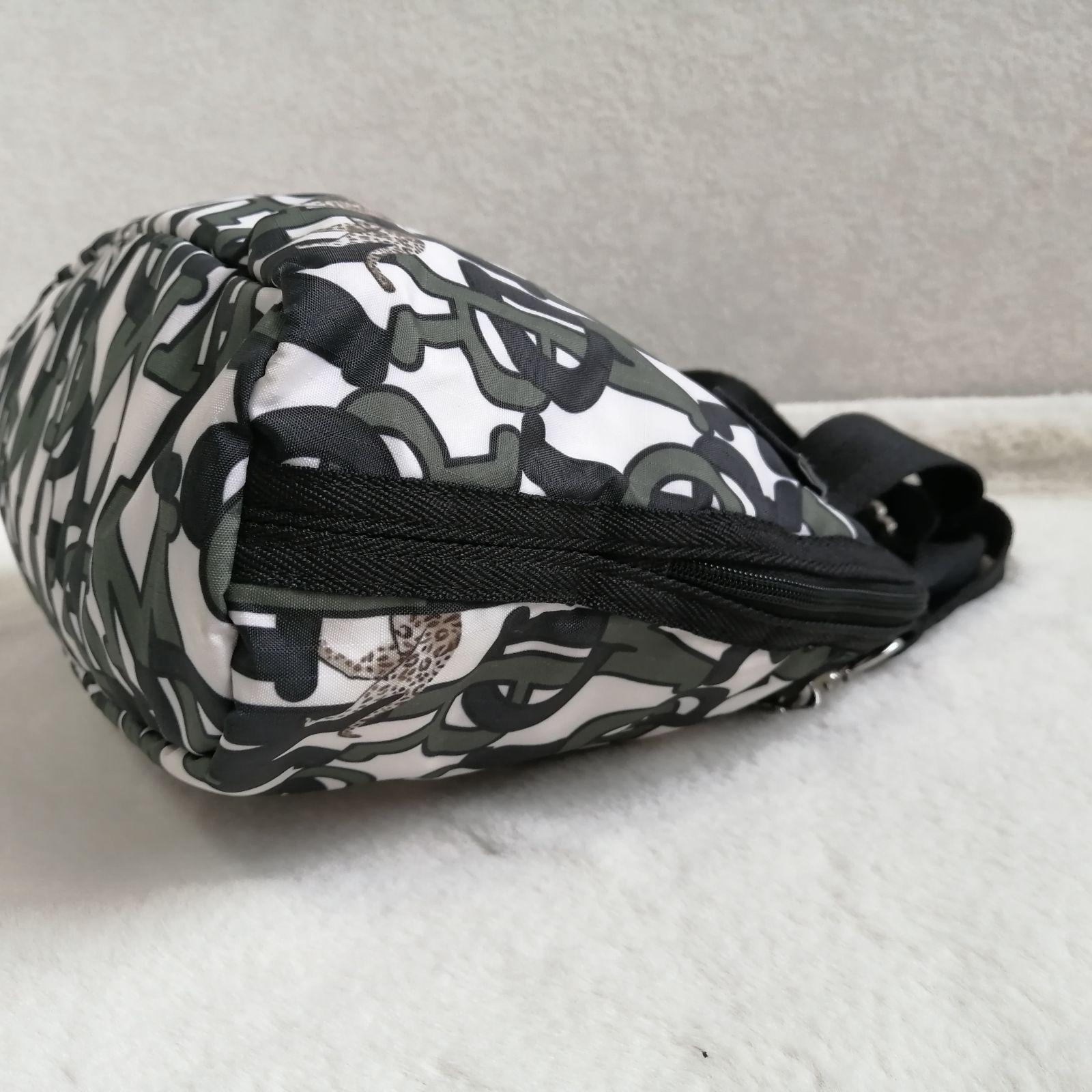  レスポートサック メゾンドリーファーコラボ ショルダーバッグ ハンドバッグ トートバッグ ロゴ 2 way タイガー ブラック LeSportsac 梨花 アニマル レオパード 総柄 ドーム型 軽量 ショルダーバッグ ショルダーバッグ