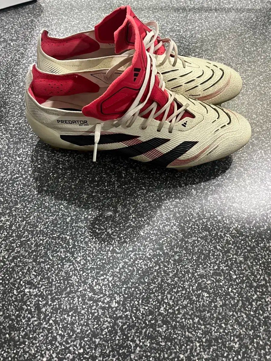  アディダス プレデター エリート FG 28.0 cm フットサルシューズ シューズ