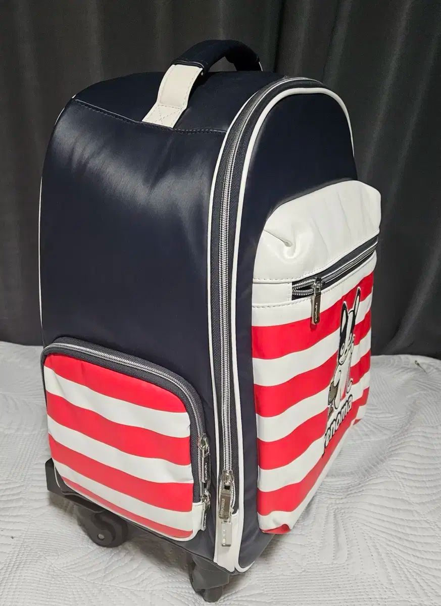 ボストンバッグ ホイール