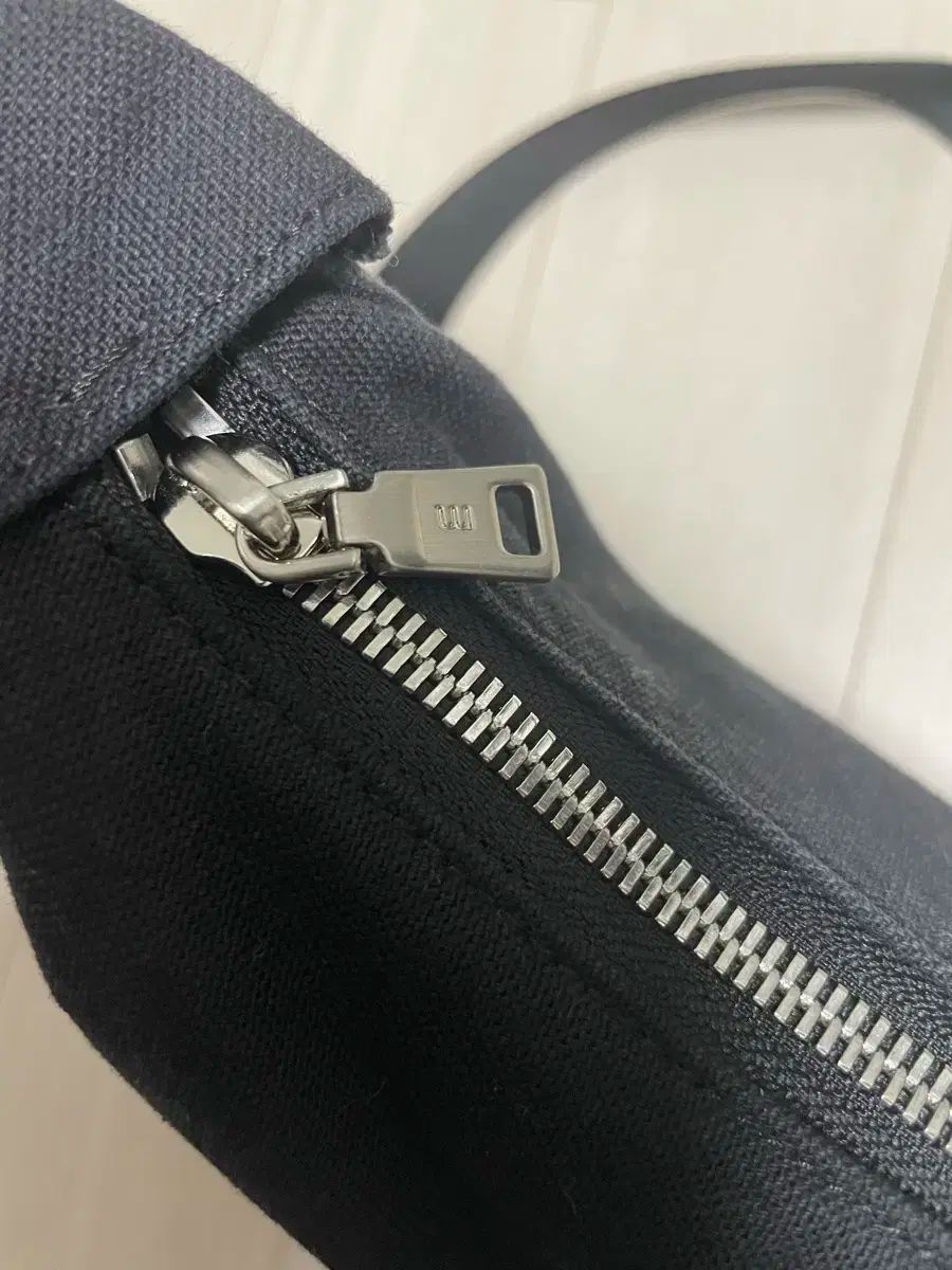  MINITMUTE ミニミュート クロウェスト ウォッシュブラック メッセンジャーバッグ ショルダーバッグ