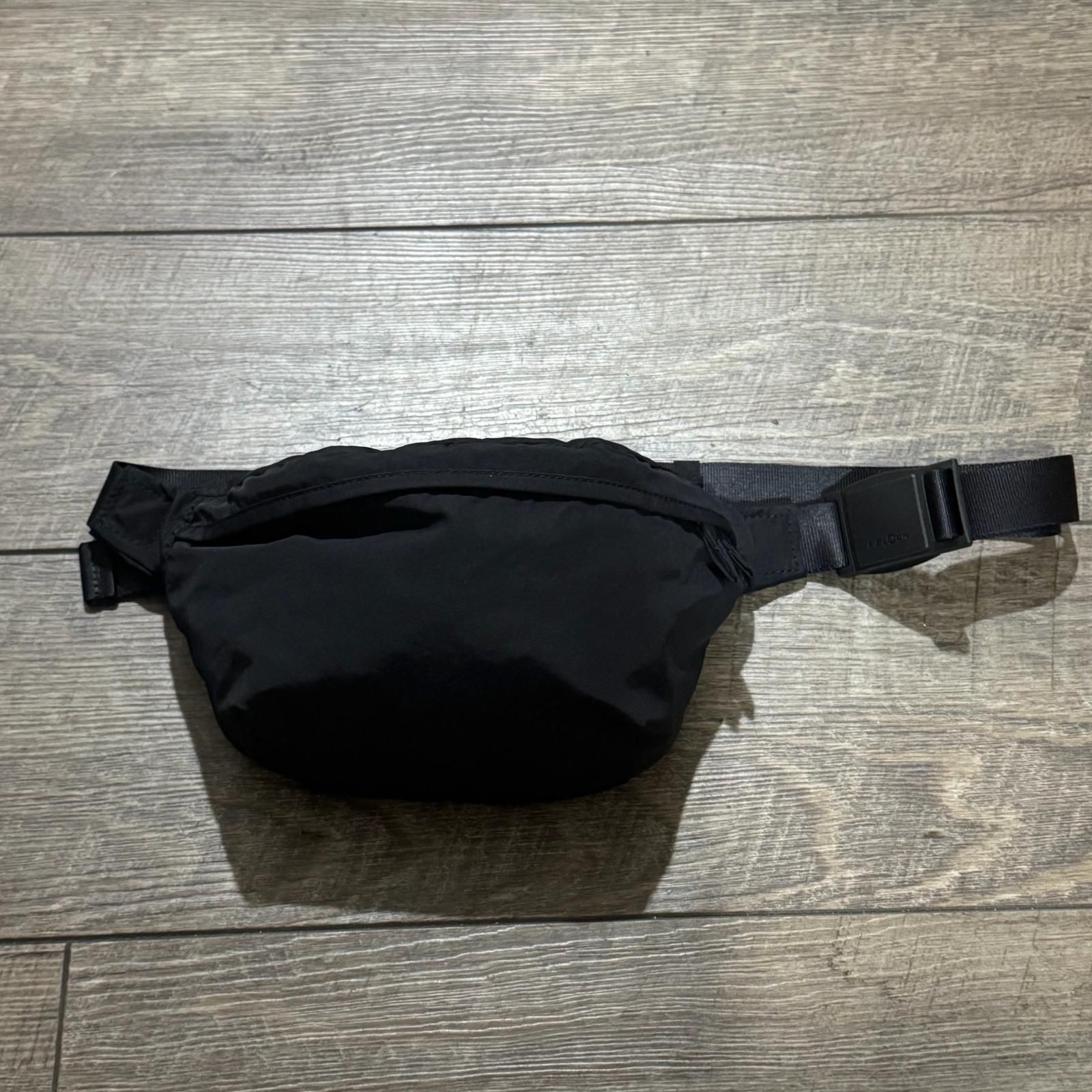 everyone スモール ウエストバッグ ショルダーバッグ ウエストバッグ エブリワン ブラック F 1982M