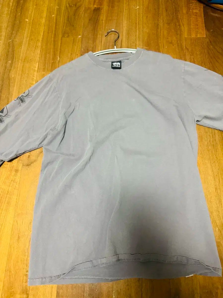 STUSSY グレー 長袖 Tシャツ