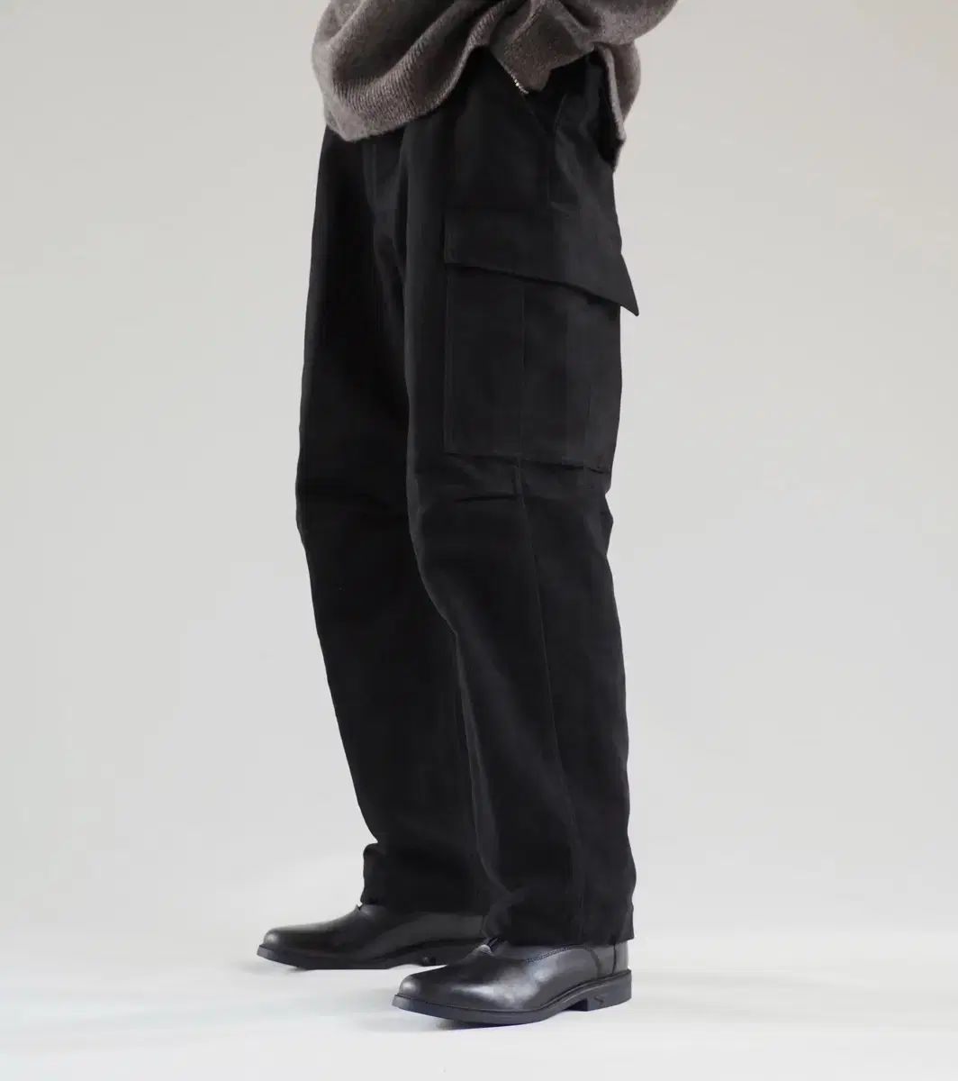 コモリ comoli モールスキン bdu パンツ