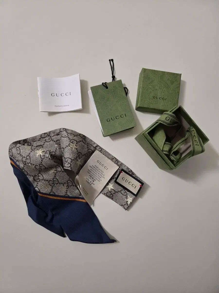 グッチ みつばち バンド スカーフ ネイビー