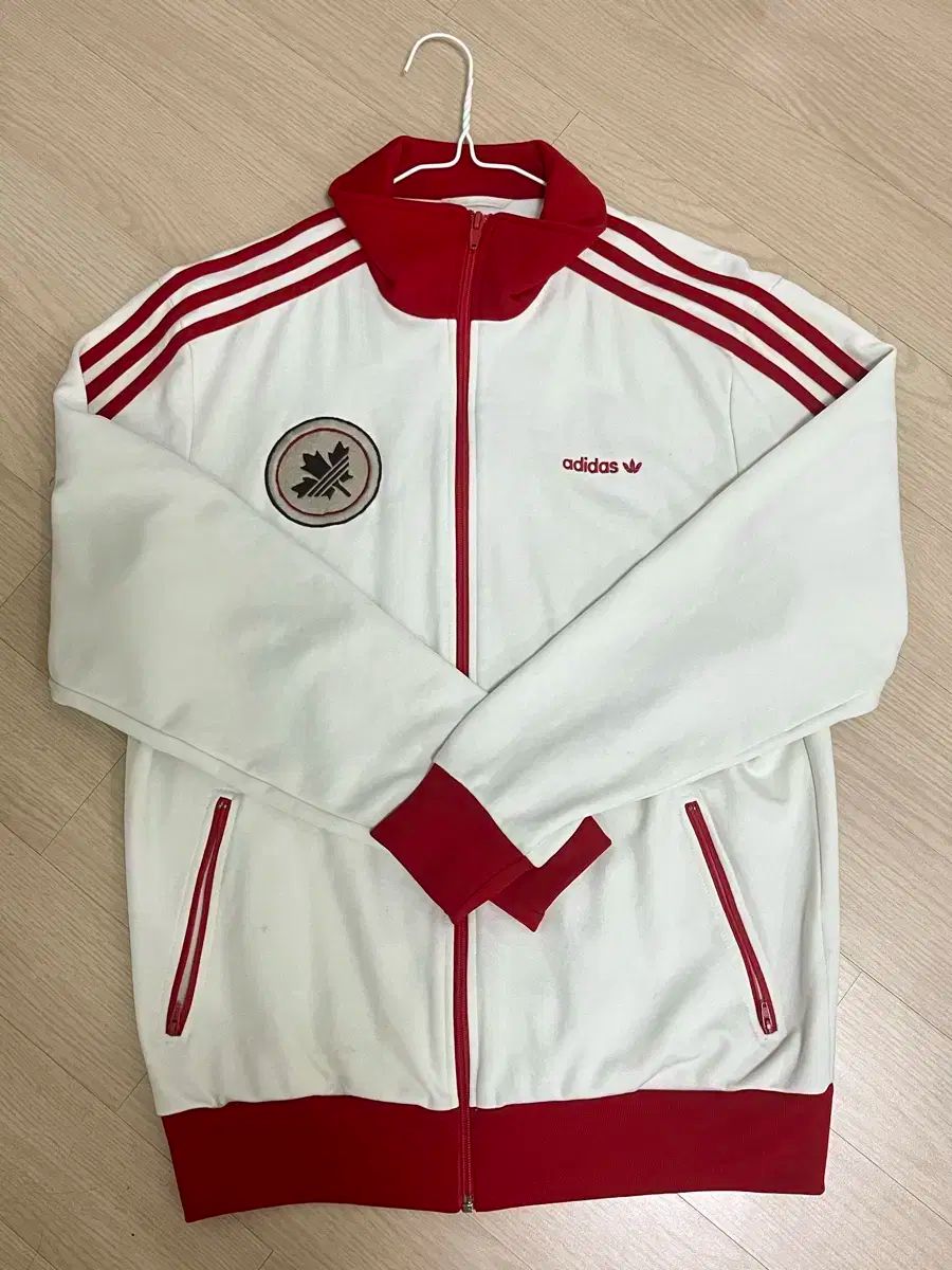 アディダス カナダ ジャージ XL 105