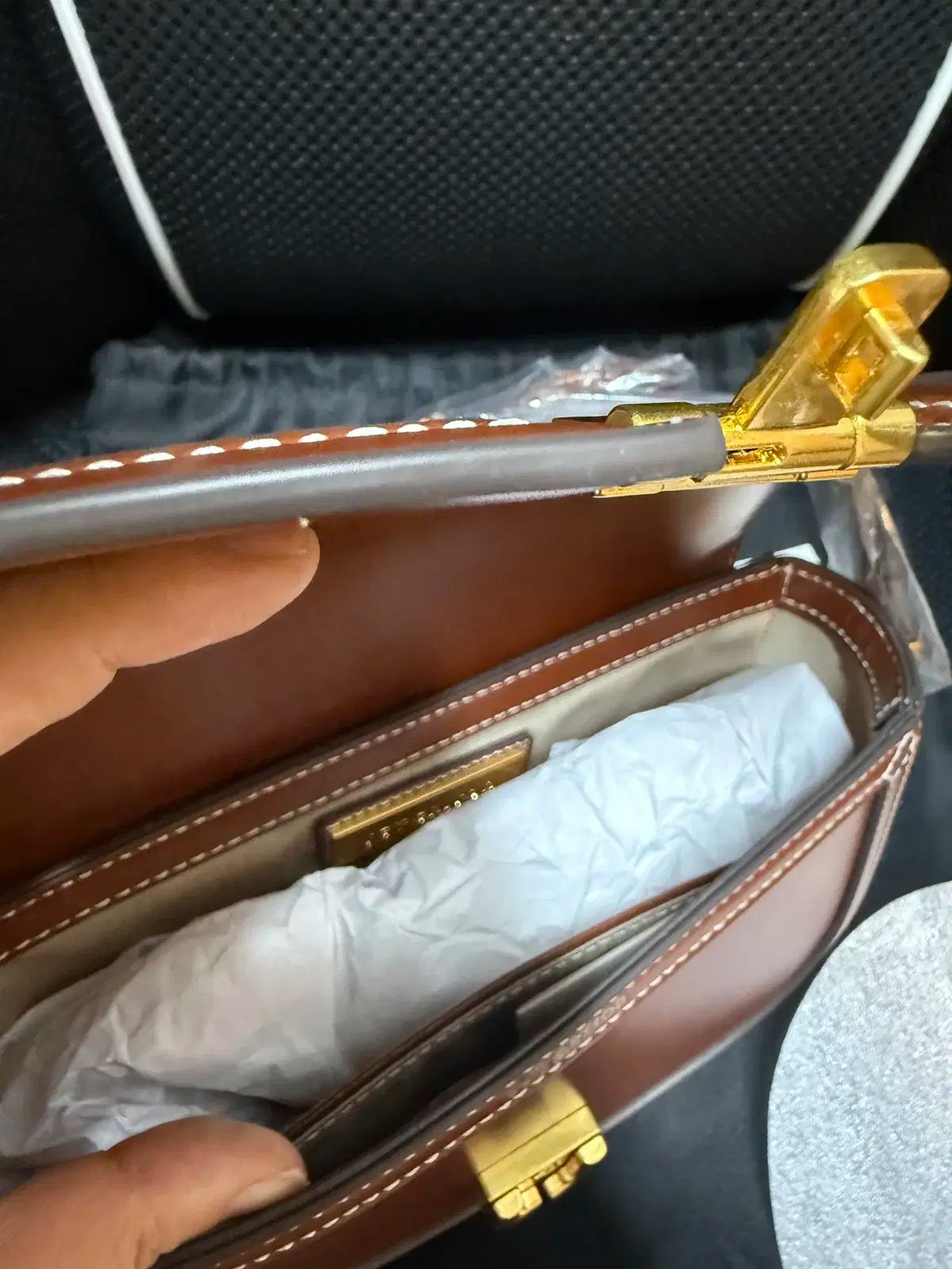 JOY GRYSON ジョイグライソン セレンディピティ クロスボディーバッグ ブラウン ブラック