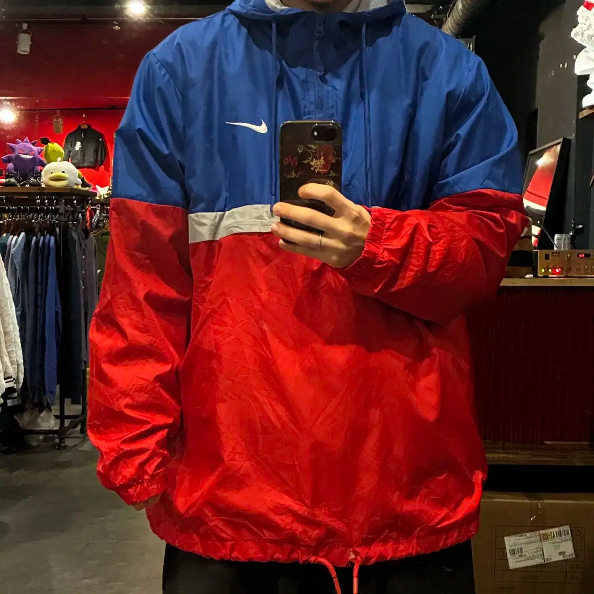 end561 NIKE ナイキ ウィンドブレーカー