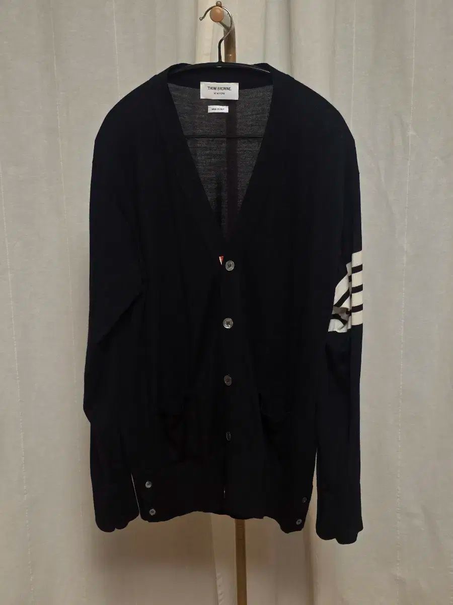 25 5サイズ トム ブラウン メリノウール 四本サイドライン カーディガン ネイビー