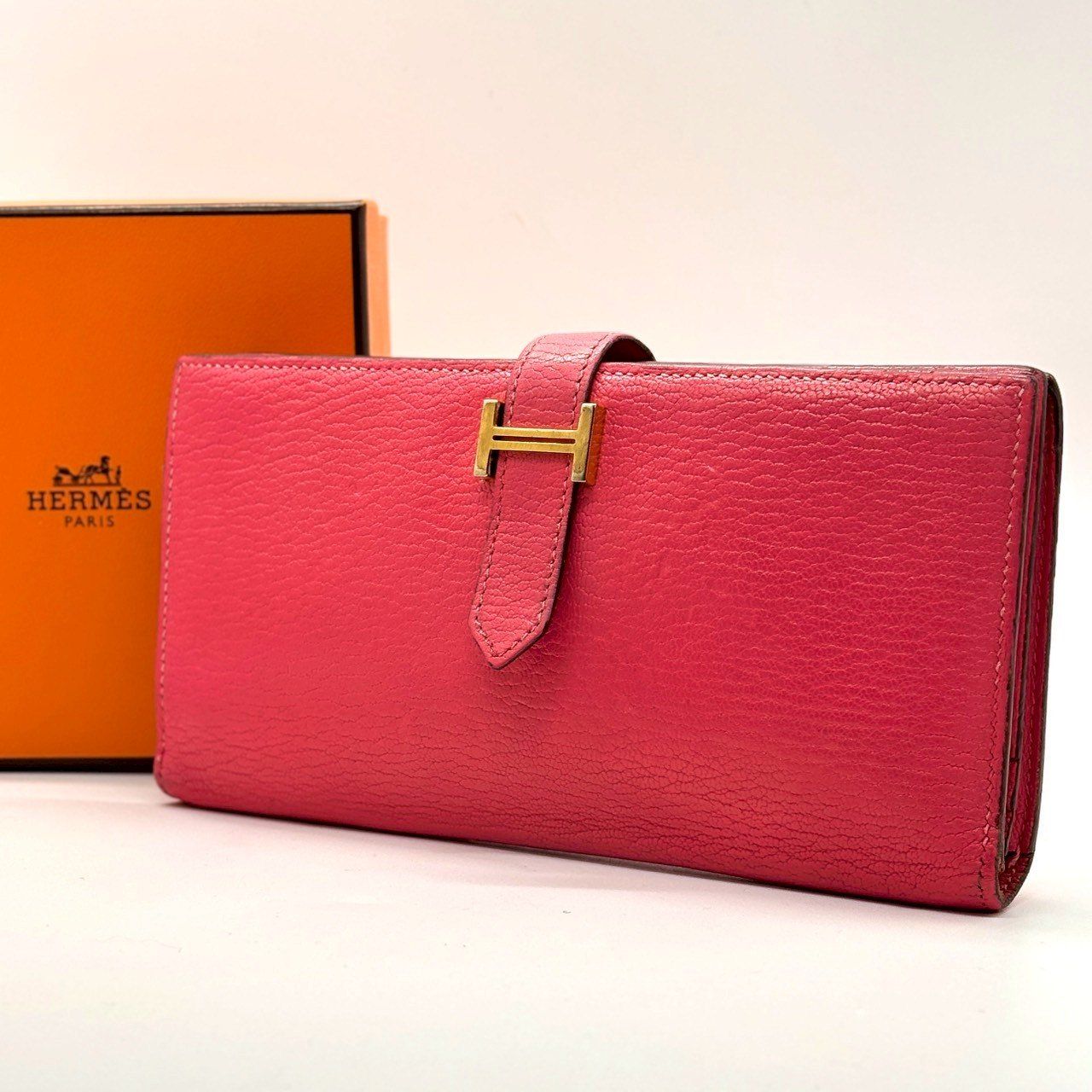 手元で華咲く上質】 HERMES エルメス ベアン スフレ 二つ折り 長財布 H