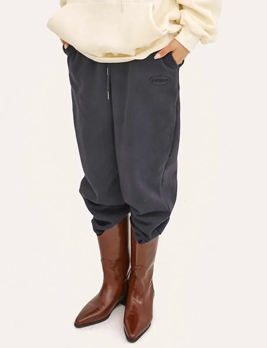 LIPHOP ONE ポイント パッチ 起毛 フーディー ジョガーパンツ set