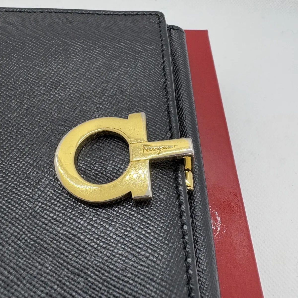 Ferragamo サルヴァトーレ