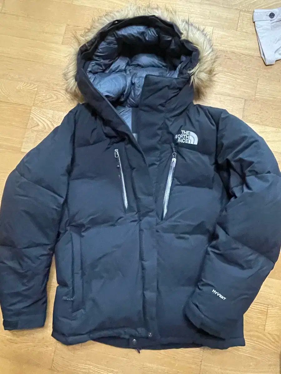 THE NORTH FACE ザノースフェイス ダウン ブラック ファー フード HyVent