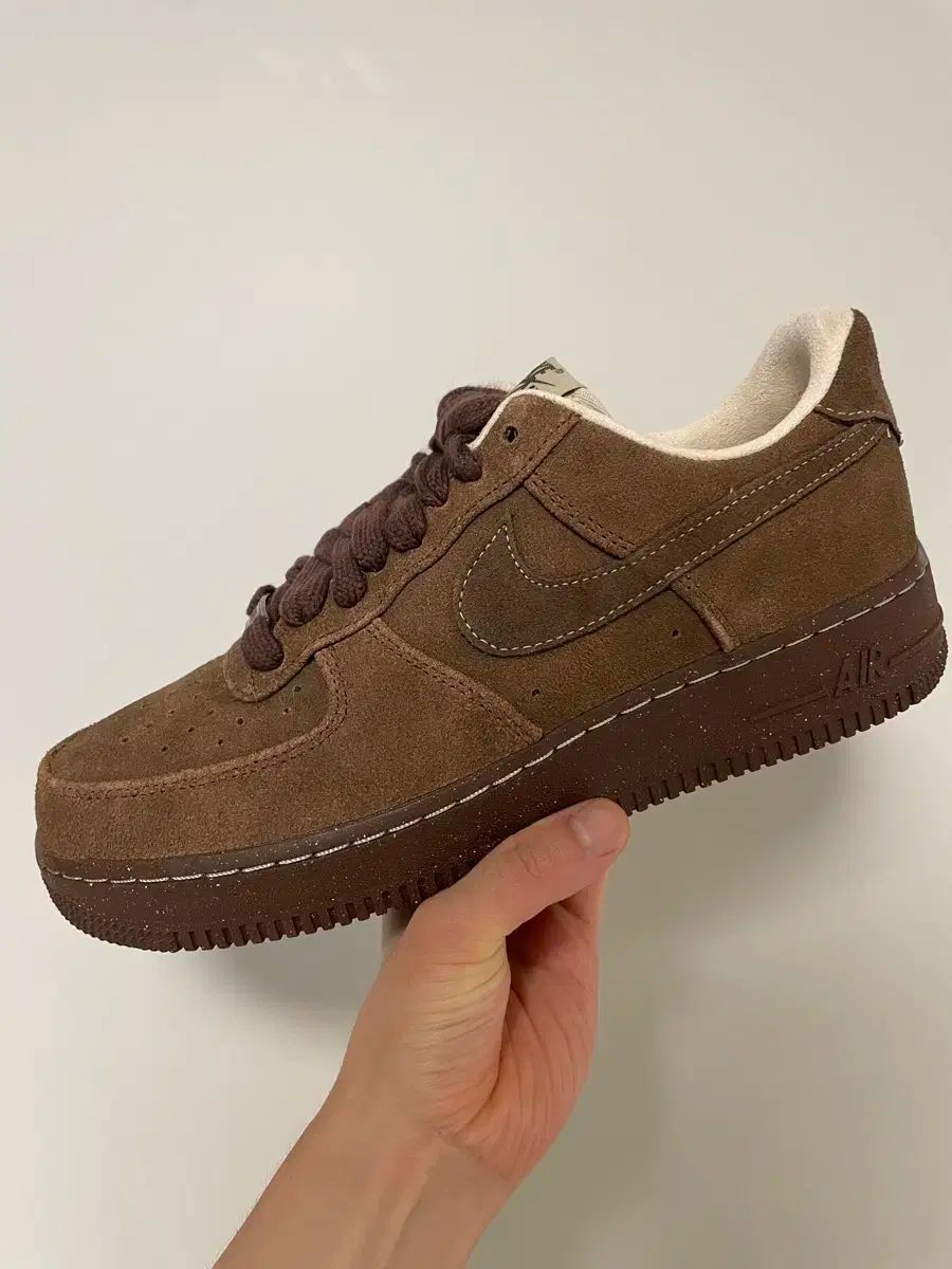 NIKE カカオ エアフォース 270 サイズ