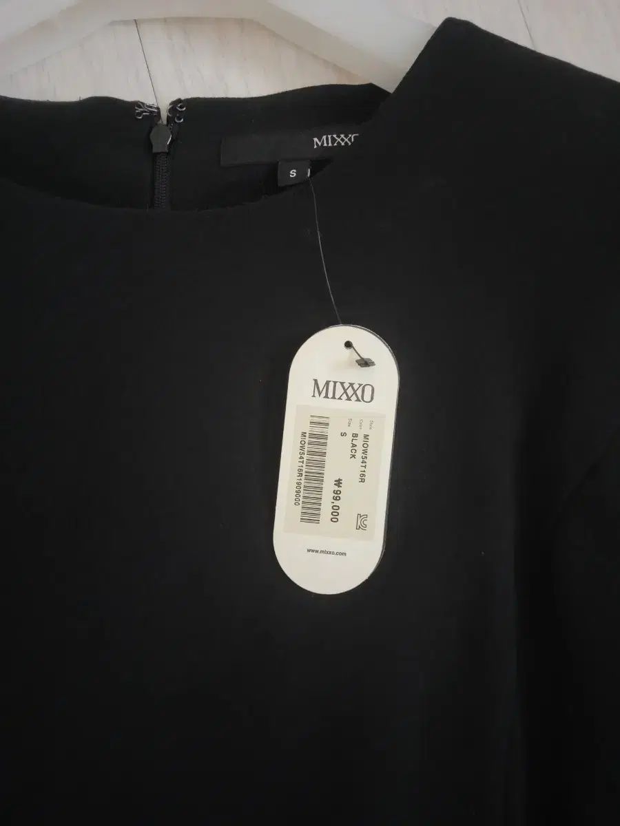 MIXXO ブラック