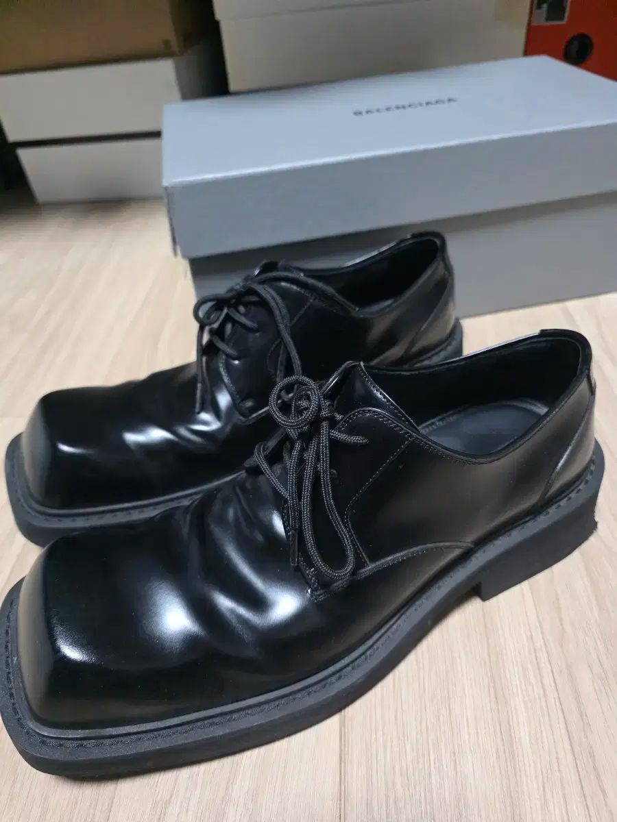 バレンシアガ INSPECTOR ドビ 43