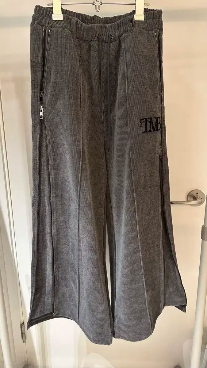 スリット ジッパー