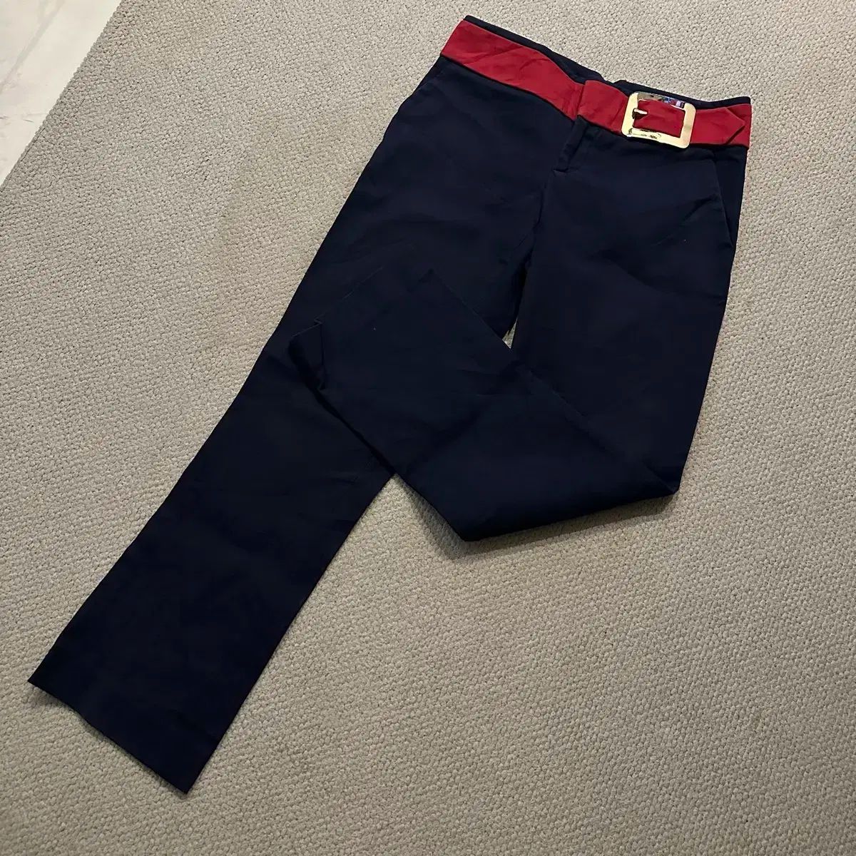 07 GUCCI グッチ バックル パンツ