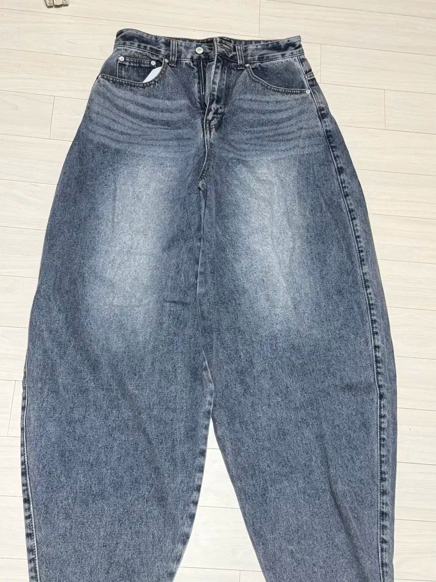 ウォッシュ デニム パンツ