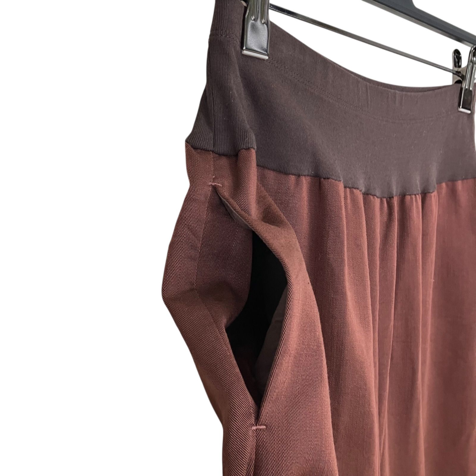  ウエストリブテンセルデニムパンツ 0 ブラウン 茶 ビアズリー イージーワイドパンツ ワイドパンツ イージーパンツ パンツ