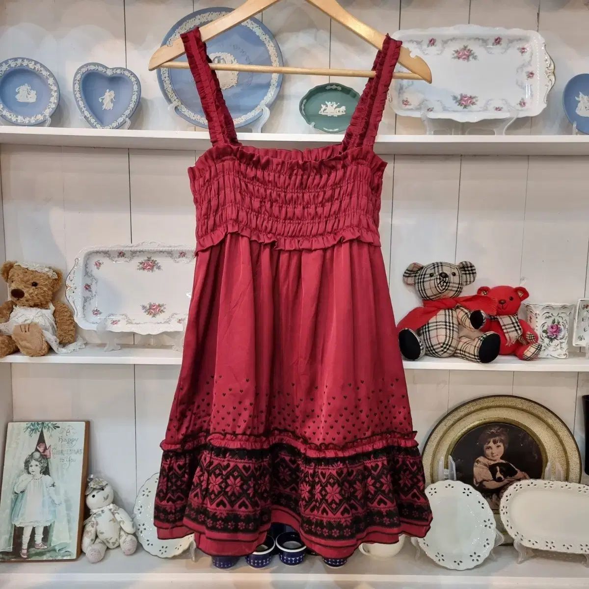 トラーララ レッド フロッキング ONE PIECE