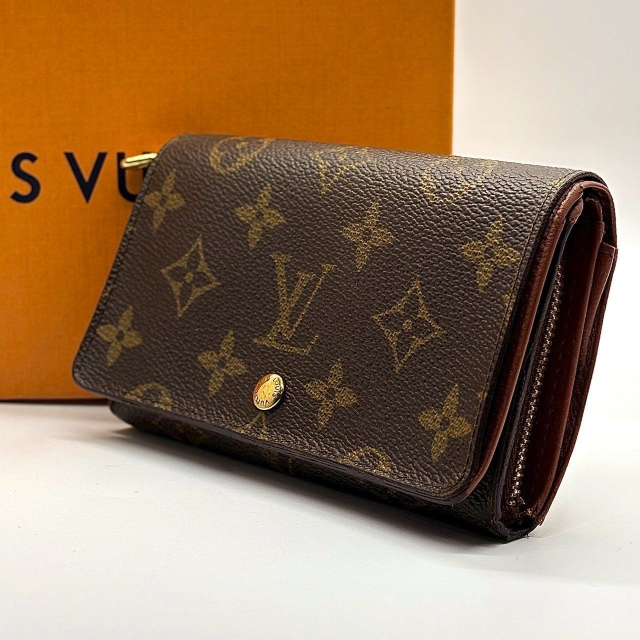 時を超えるアイコン】 LOUIS VUITTON ルイヴィトン 二つ折り財布