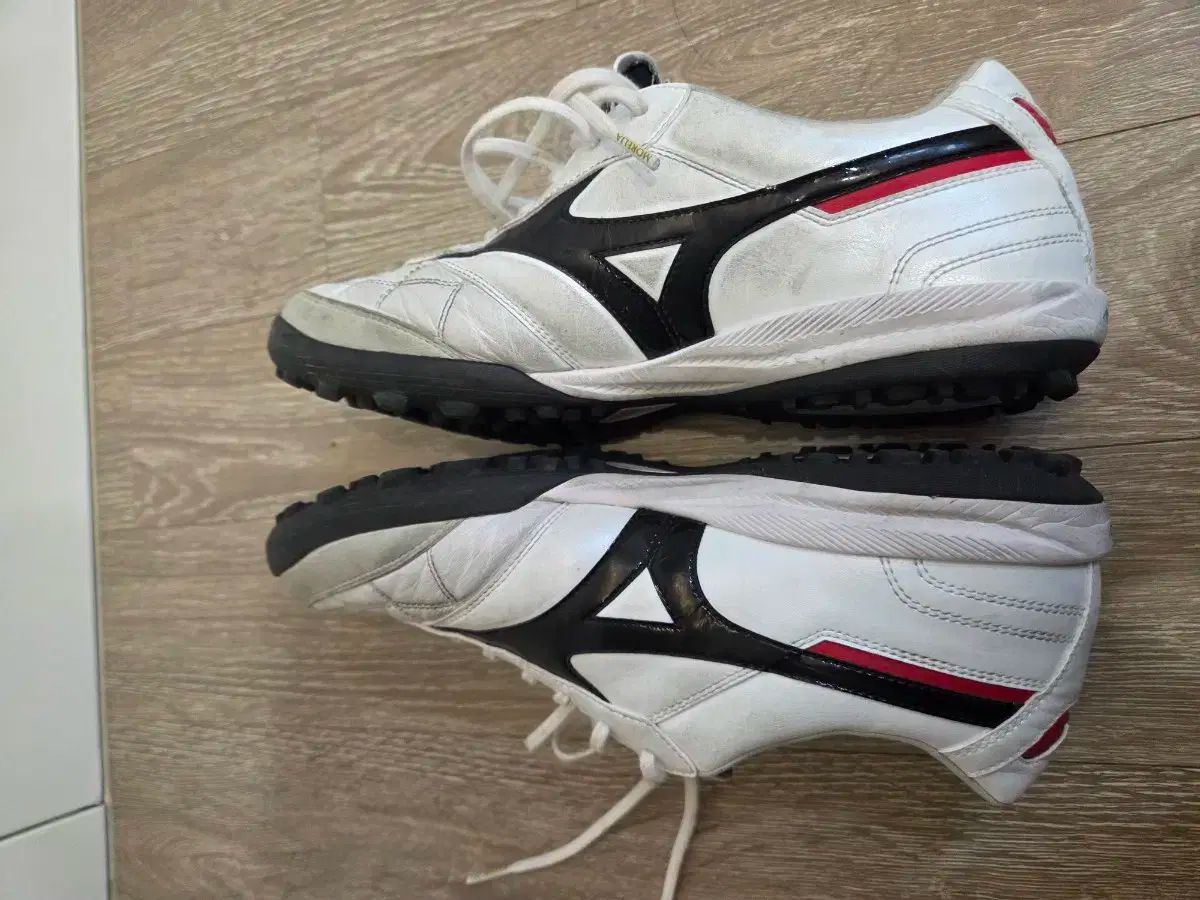  ミズノ モレリア サラ ジャパン tf 255 フットサルシューズ シューズ