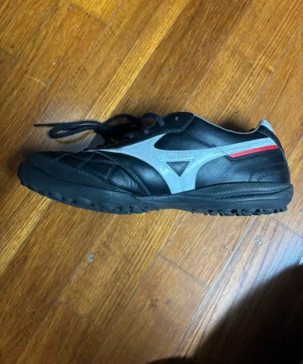 ミズノ モレリア サラ ジャパンTF 265