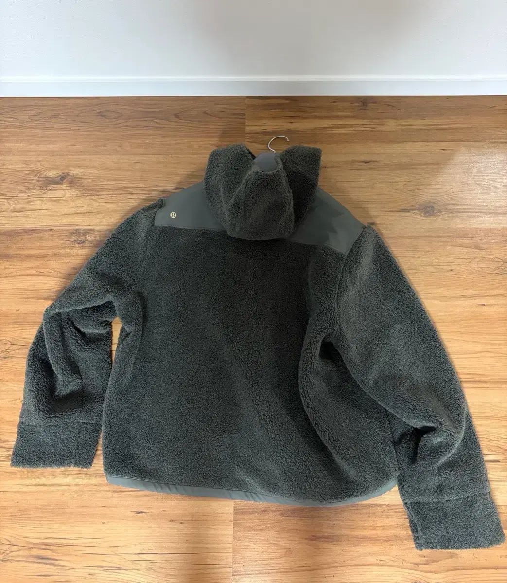 ルルレモン リバーシブル ラインド フリース ジャケット