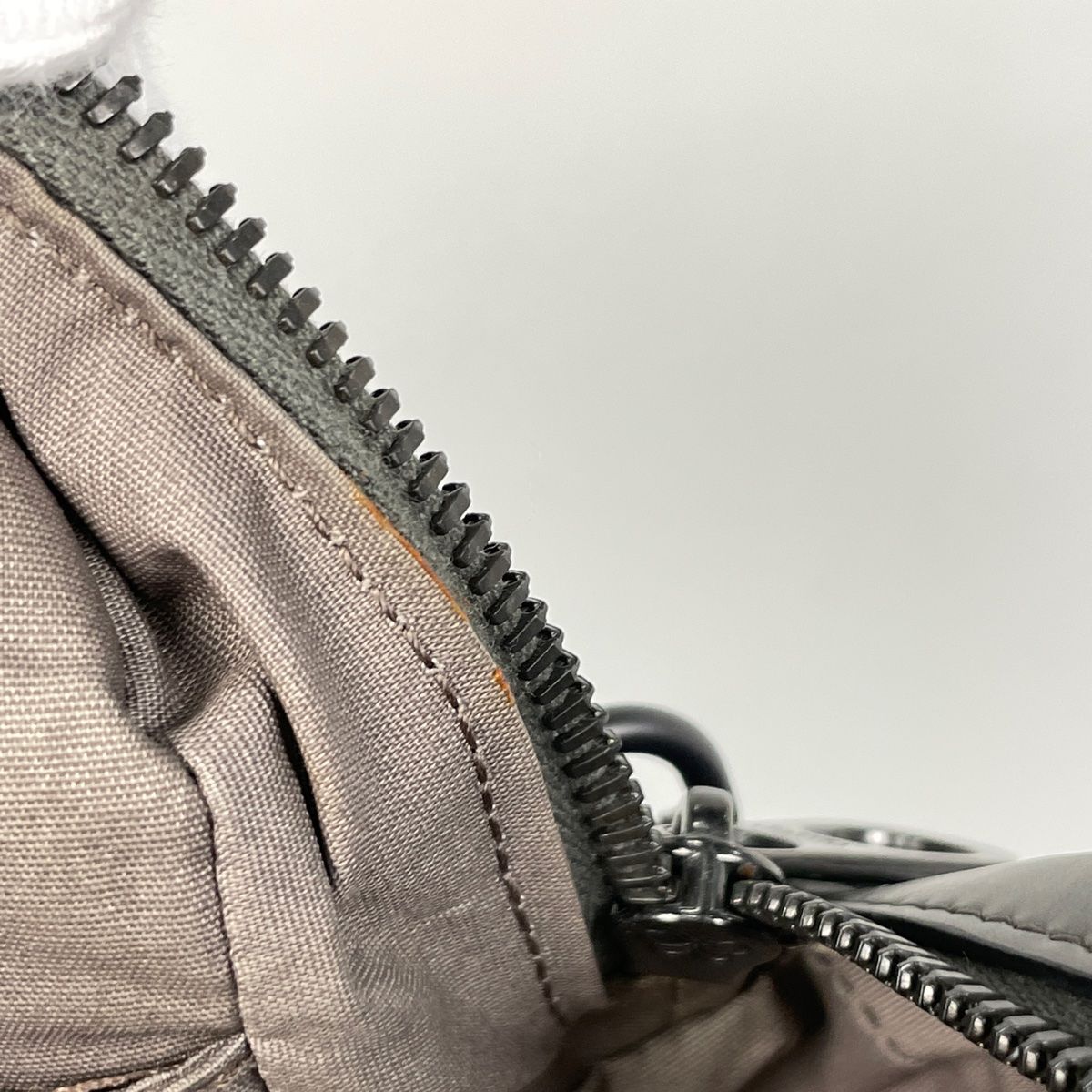 最大級の品揃え！ ボッテガヴェネタ BOTTEGAVENETA イントレチャート ビジネスバッグ 2WAY ショルダーバッグ ハンドバッグ ビジネスバッグ レザー グレー レディース