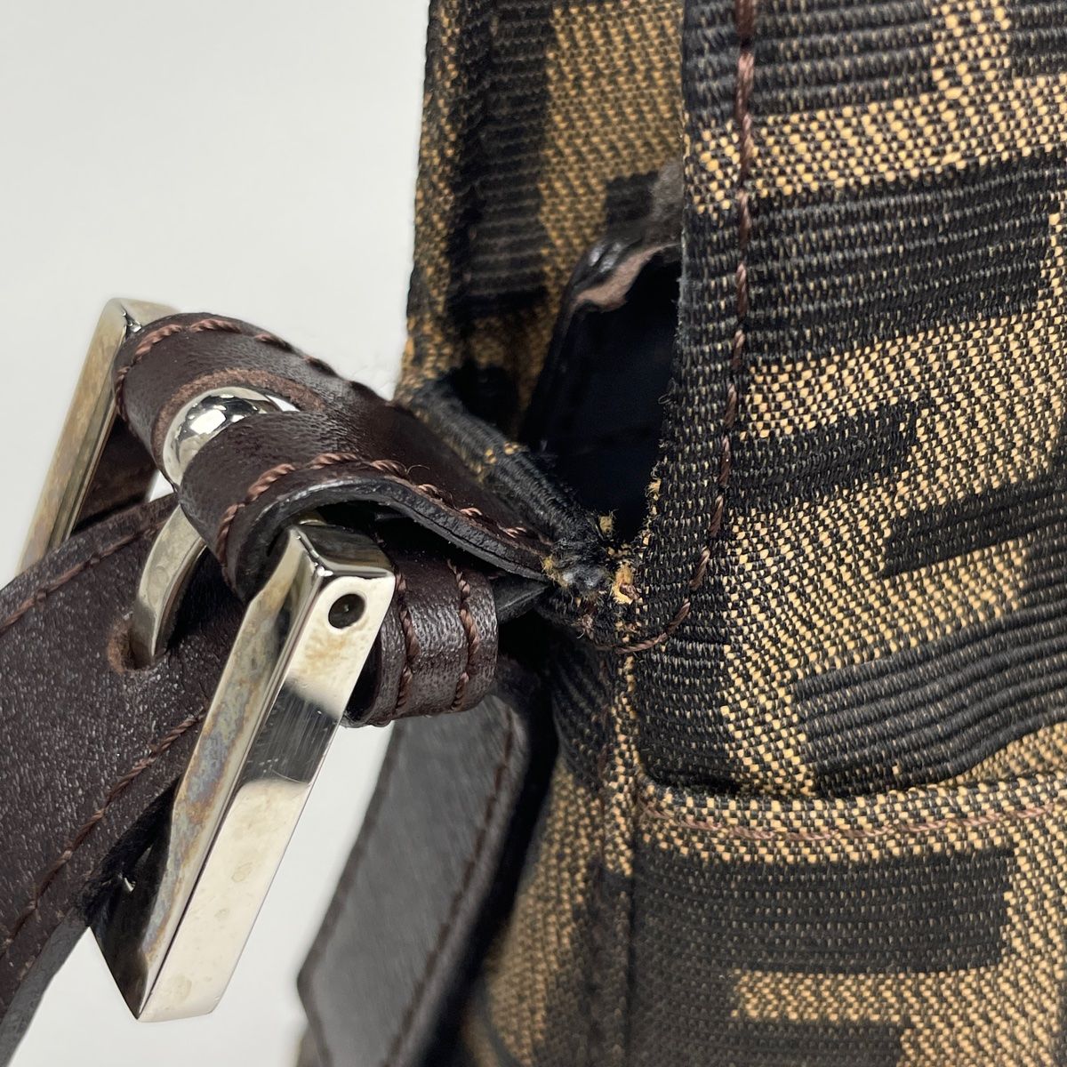 フェンディ FENDI ズッカ柄 ショルダーバッグ ハンドバッグ ショルダー