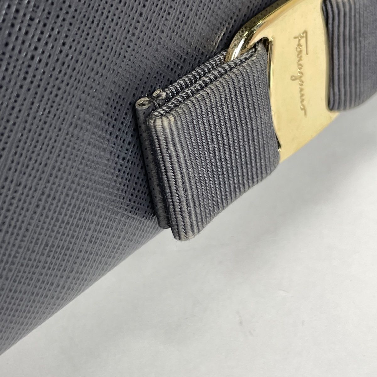 ウォレット ショルダーバッグ