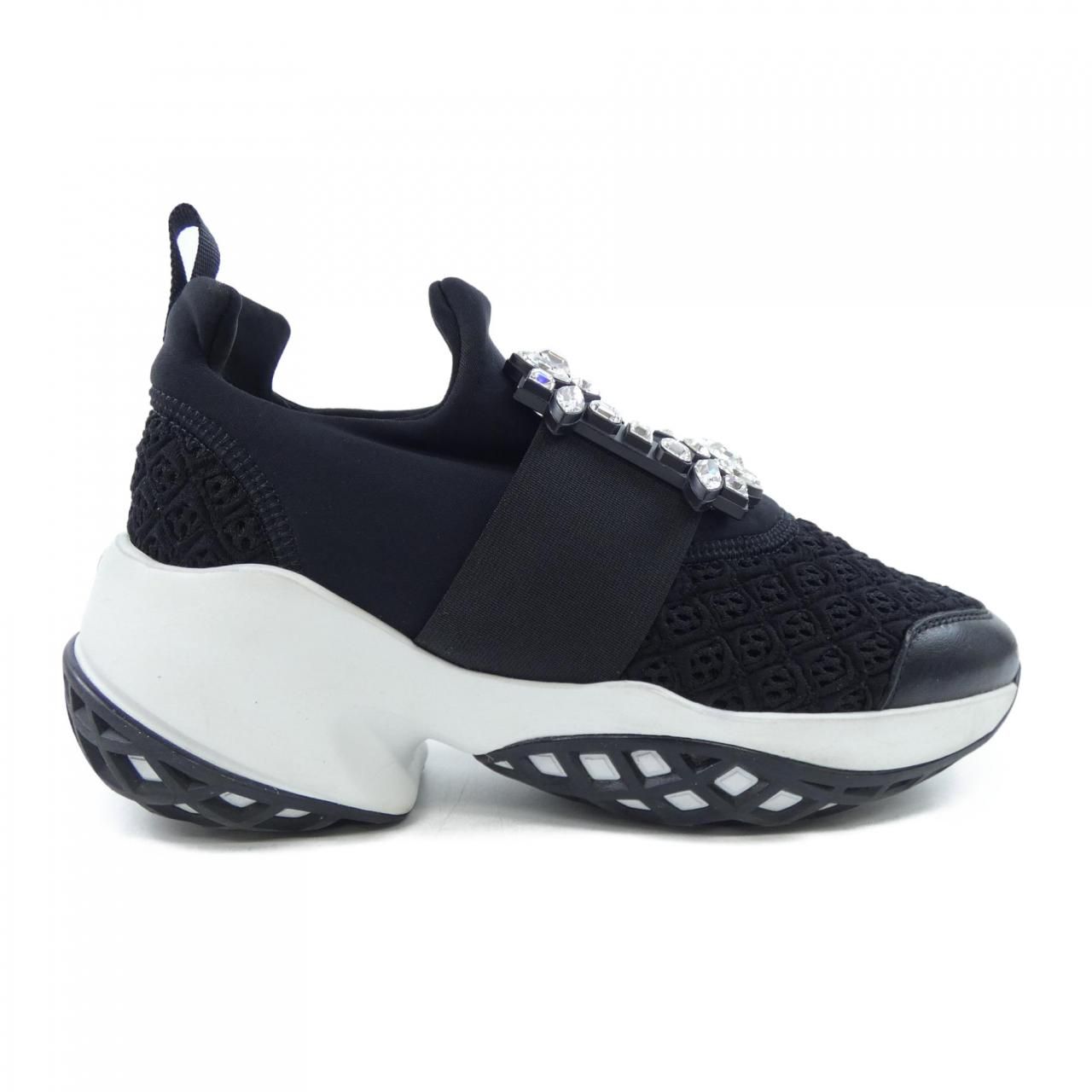 Roger Vivier ランストラスバックル　シューズ　ブラック Roger Vivier/ロジェ ヴィヴィエ通販 | 「ヴィヴ ラン」ストラス