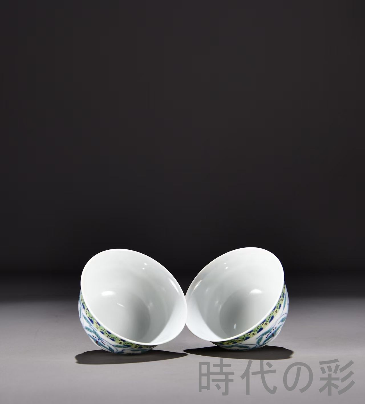 清代雍正 斗彩 纏枝花卉紋杯】中国古美術 景徳鎮窯 斗彩磁器 茶器 古