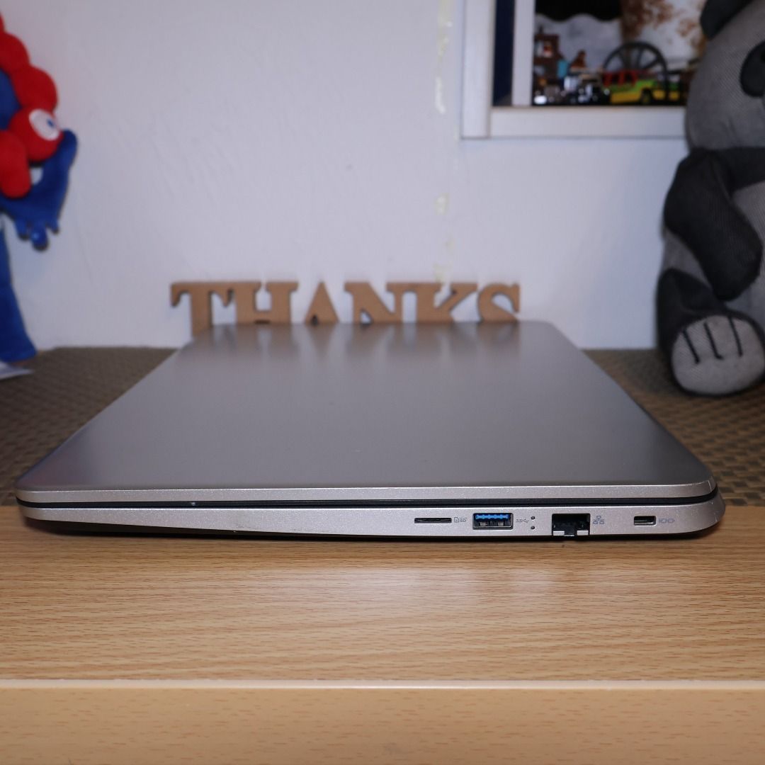 お手頃Win11公式対応8世代Corei3/メ8/高速SSD/FHD液晶/無線 - メルカリ