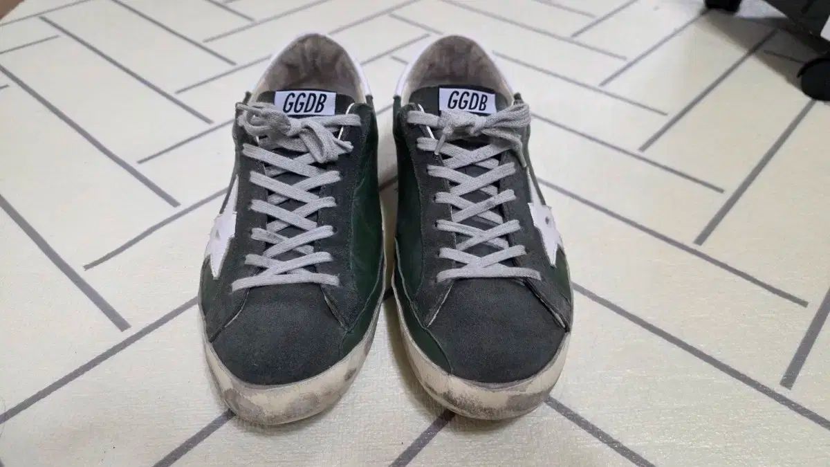 ゴールデングース スニーカー 41 265