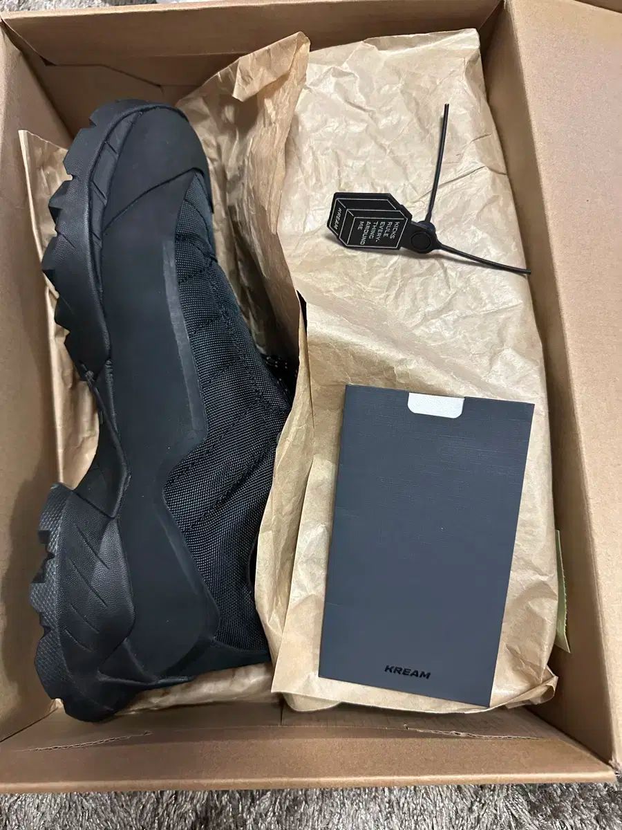 ロア ハイキング カタリーナ ブラック 44