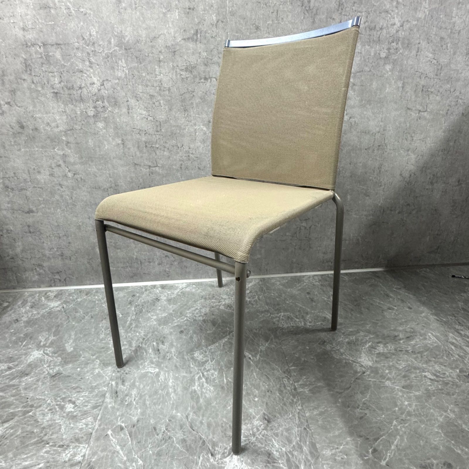 空間格上げデザイン カリガリス