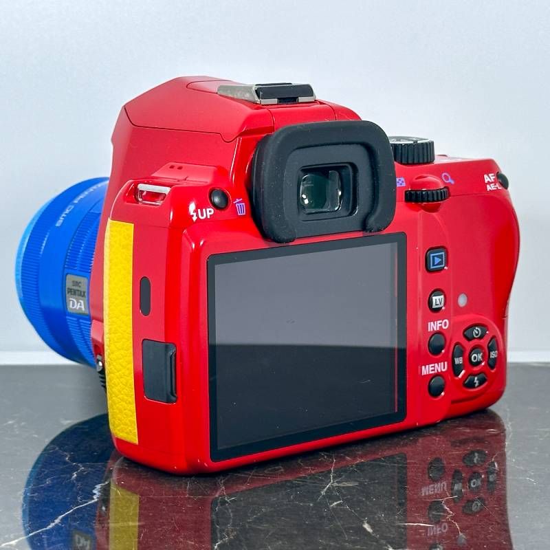 レアカラー】PENTAX K-r デジタル一眼レフカメラ レッド×イエロー