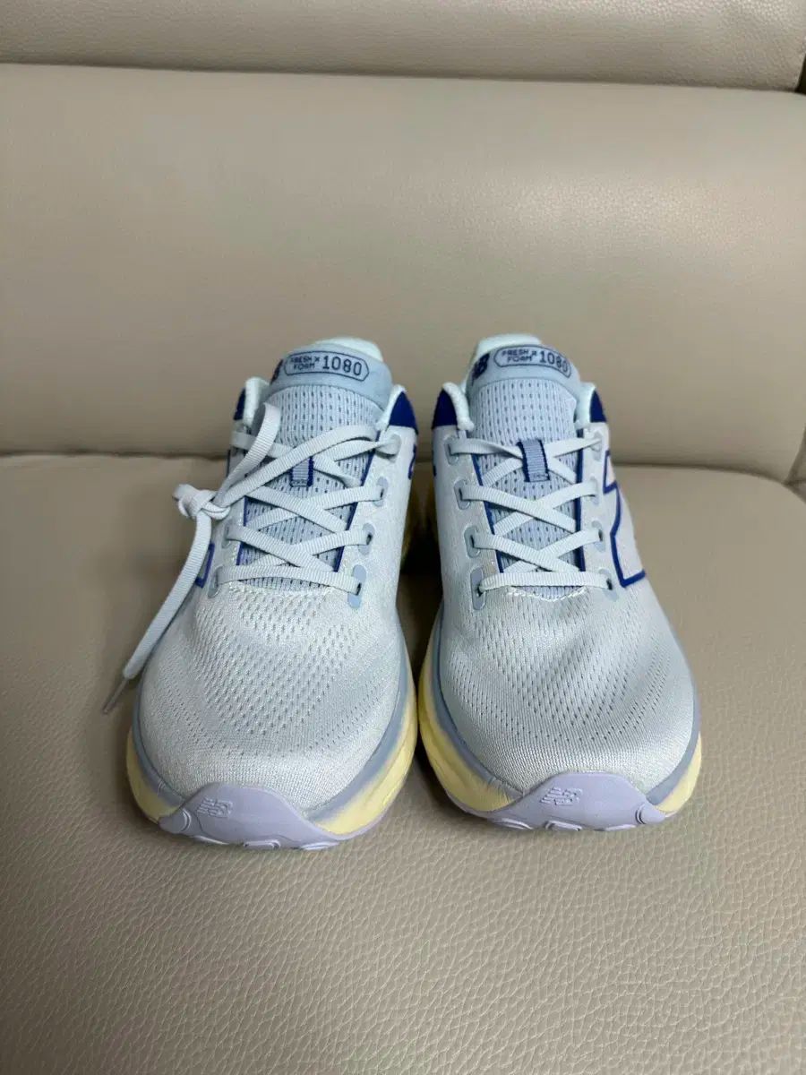 ニューバランス ランニングシューズ 270 275